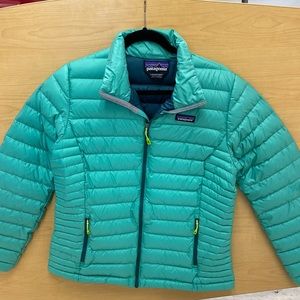 Patagonia Women’s Down Sweater